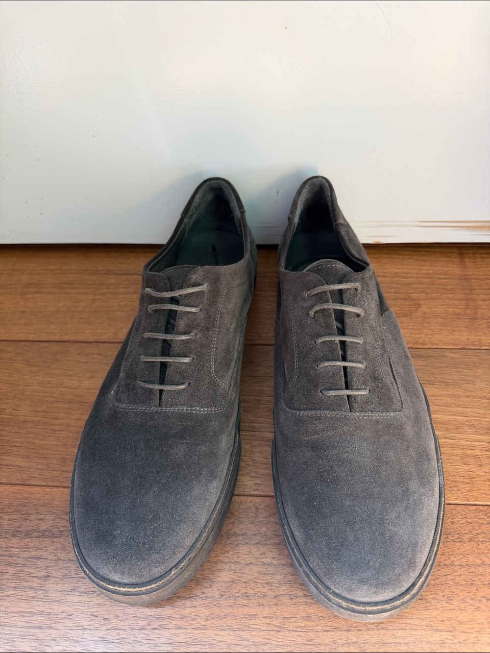 Vince Norris Suede Shoes in Flint grey - Picture 6 of 6